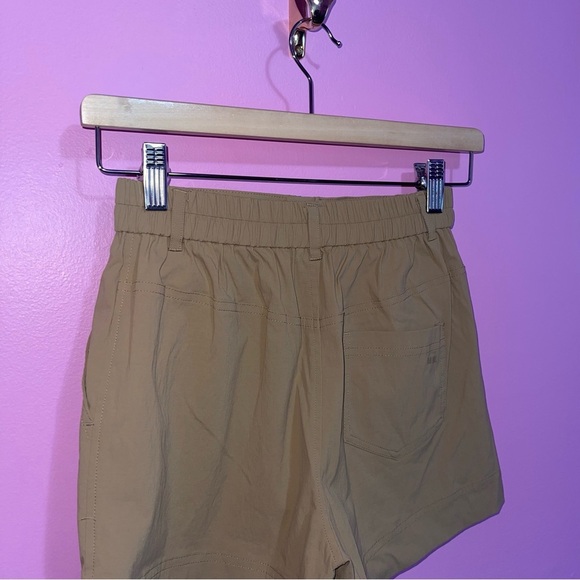Madewell Shorts Women's Size Extra Small XS Khaki Zip-Front‎ Tapered High-Rise - Picture 8 of 10